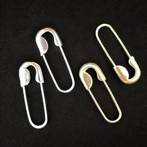 1 PR Hypoallergenic Safety Pin Earrings